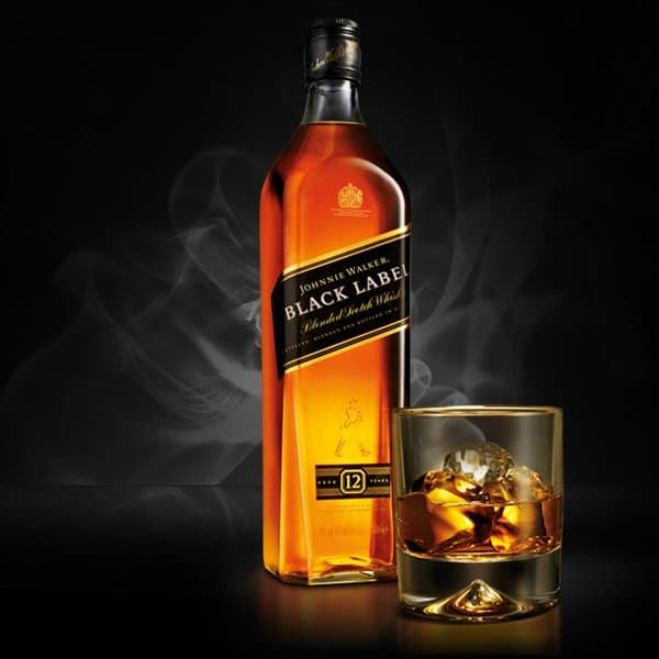 johnnie walker thuong hieu ruou whisky noi tieng nhat the gioi 1102 9343